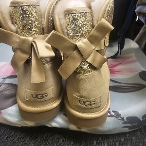 Size 9 Ugg boots